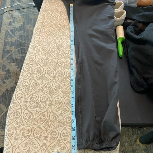 OFFLINE Aerie The Hugger High Waisted Cinch Cuff Pants Grey Leggings Large L - Picture 5 of 12